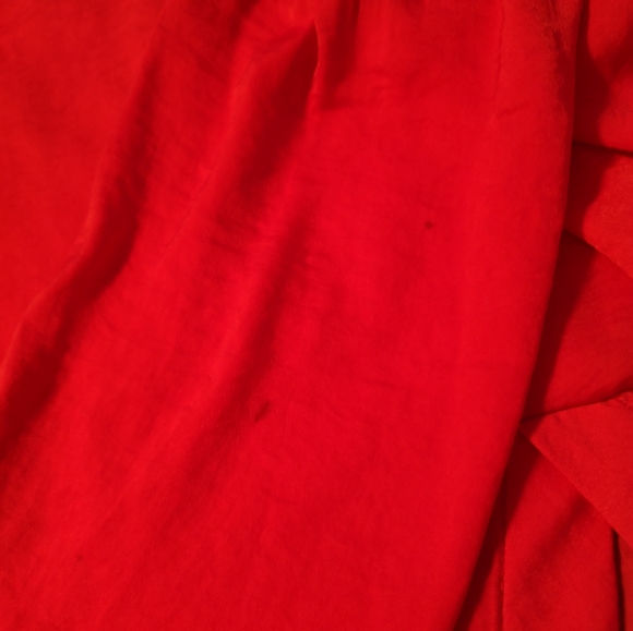 Vince Camuto Pink V-neck Blouse NWT - Picture 11 of 11